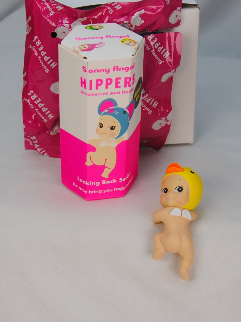 Sonny Angel ~ Hippers ~ Looking Back Series  ~ Duck